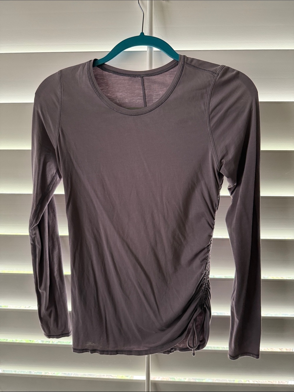 Lululemon Long-Sleeve Ruched Side Women’s Top - Purple-Gray